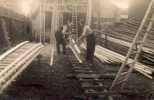 fabricant d’échelles en bois